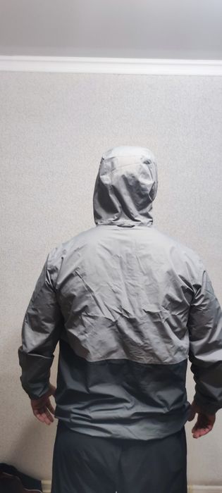 продам  ветровки