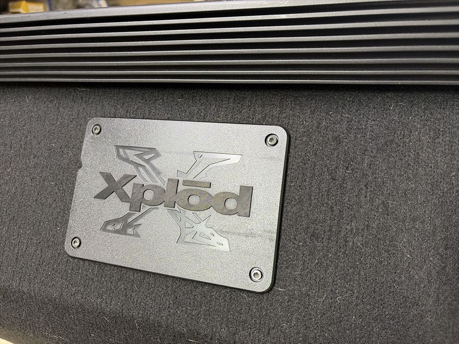 Сабвуфер с усилителем