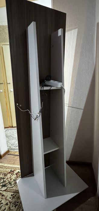 Зеркало с теплой подсветкой