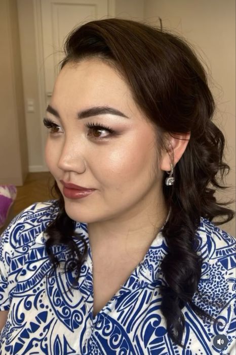 Макияж + локоны = 12000