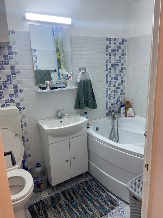 Apartament cu 3 camere