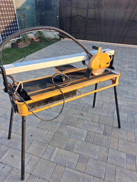 Masina de tăiat gresie cu apa  1200mm lungime