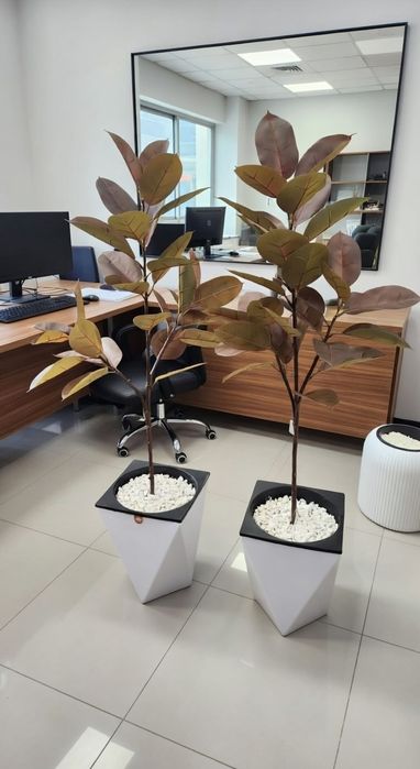 Искусственные цветы для офис