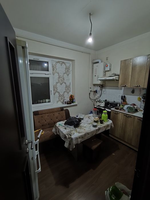 Срочнооо 2 хонали КВ. 2х6 балкон Сотилади! Сергели 10-худуд, 3-этаж.