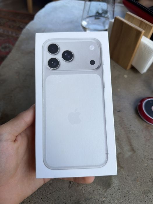Iphone 17 pro max silver 256 esim