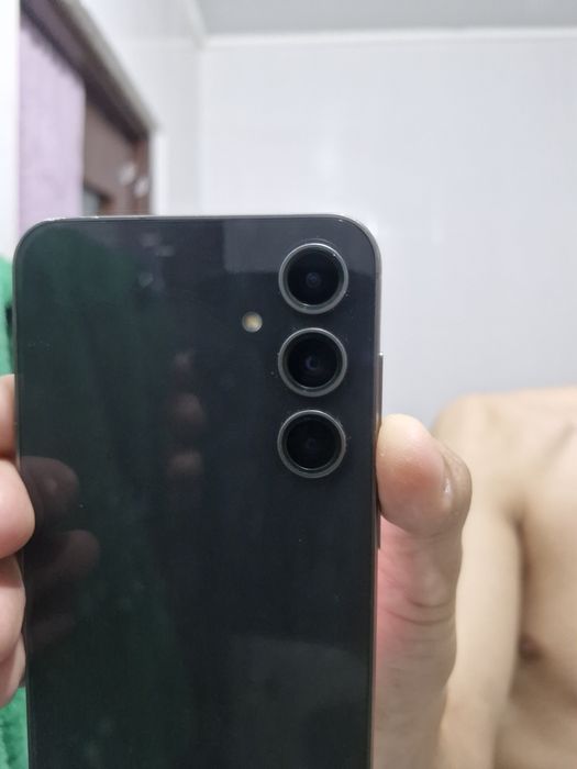 Самсунг с23фе флагман