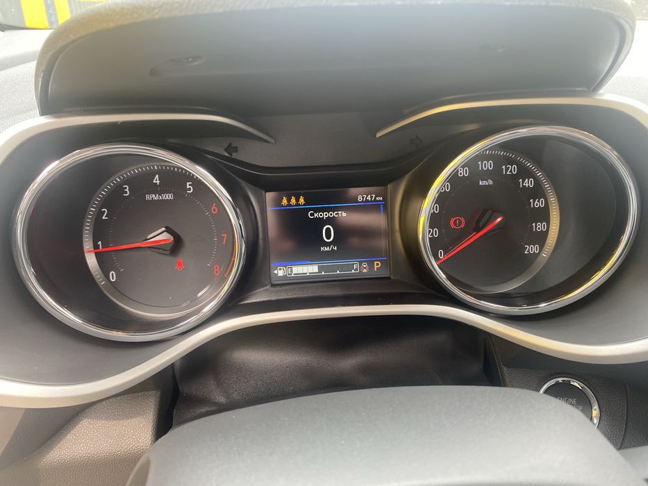 Срочно продается Chevrolet Tracker 2 Premier Plus