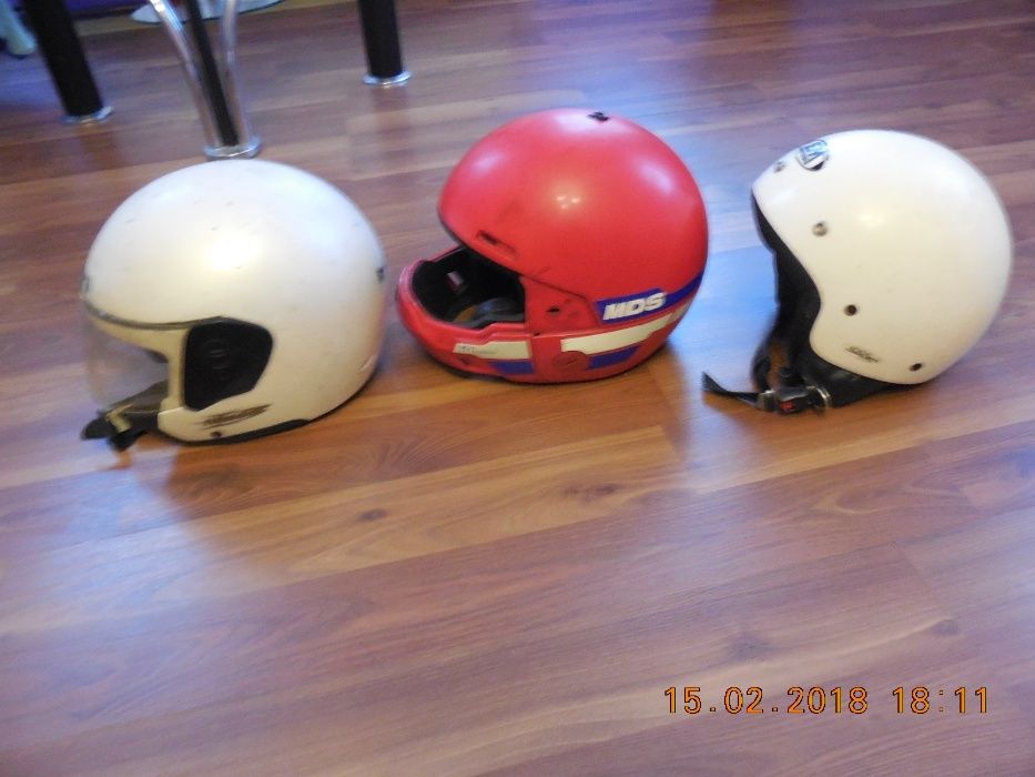 toate trei castile scuter 100