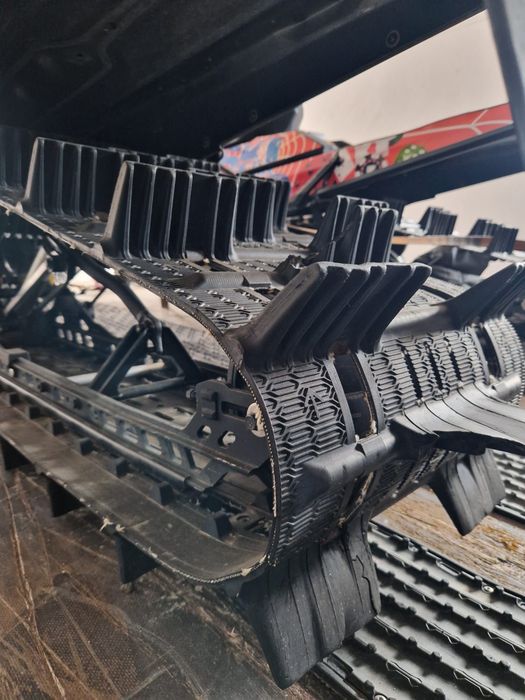 Snowmobil SKI DOO SUMMIT 850 2018