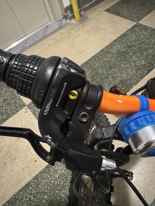 Vând bicicletă copii B’TWIN Rockrider 20” cu dublă suspensie