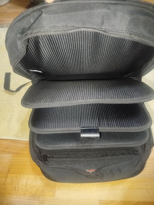 Продам рюкзак для ноутбука