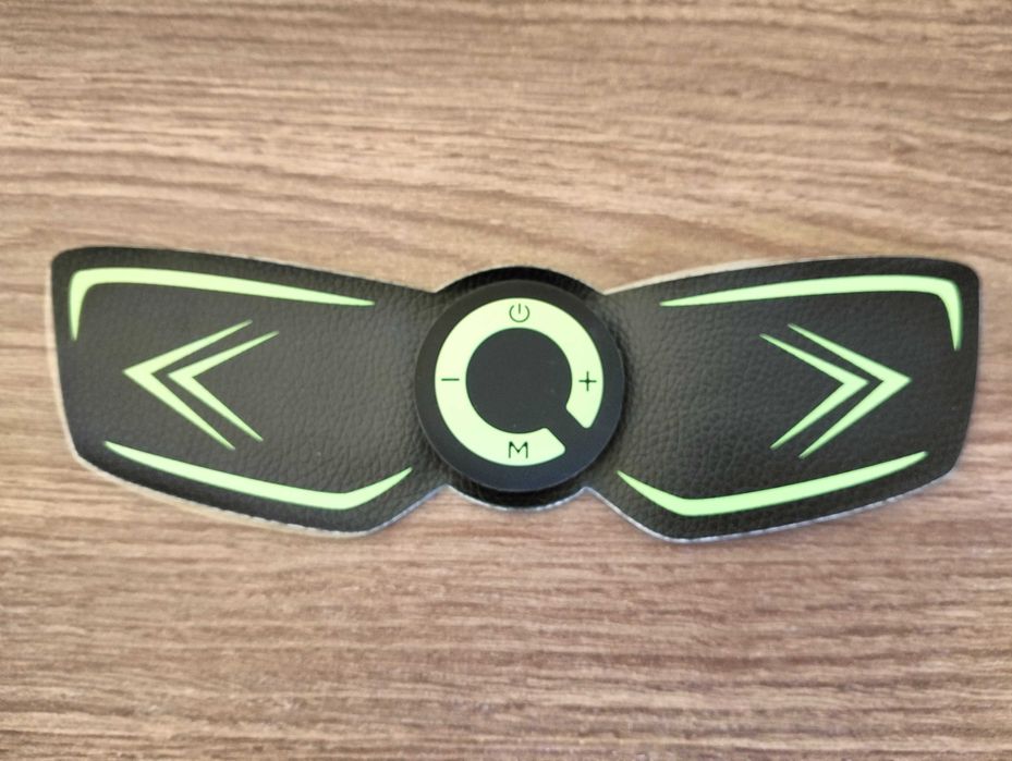 Aparat de masaj Electrostimulare Musculara si Tonifiere EMS , NOU