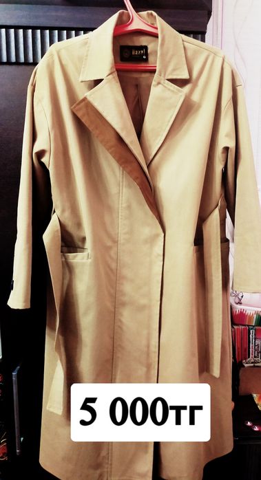 Срочно продам плащи и пиджаки