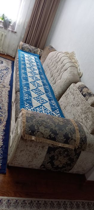 Диван ханский,раскладной!