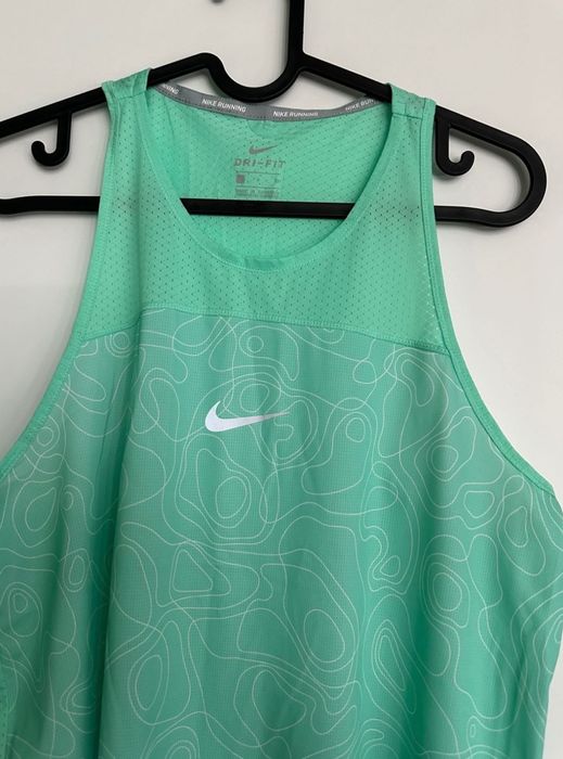 Under Armour Nike потници/ блузи