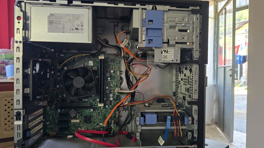 Компютър PC Dell 3020