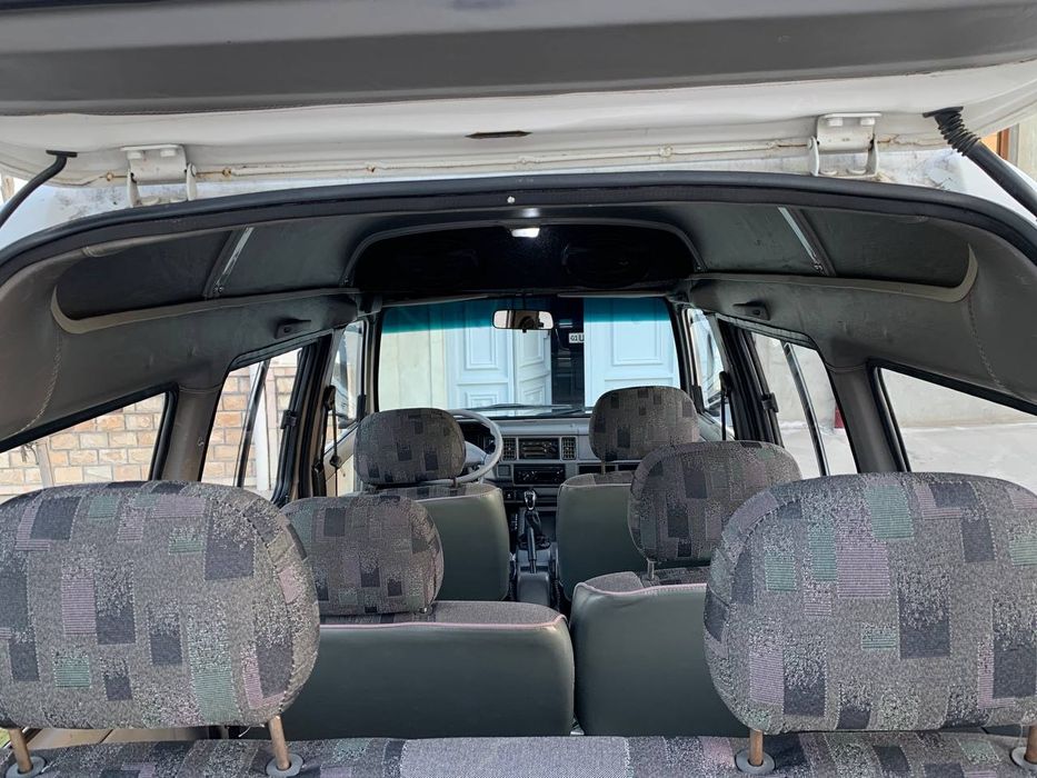 Damas sirochni sotiladi