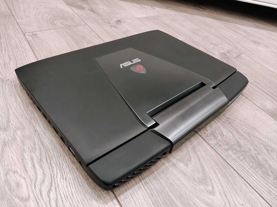 Laptop gaming Asus Rog, intel core i7 ,video nvidia, display de 17,3"