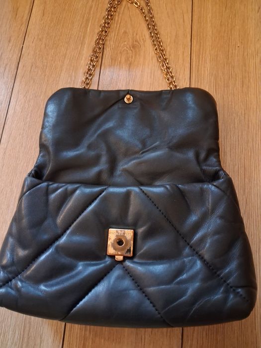 Дамска чанта на patrizia pepe  за 150 лв