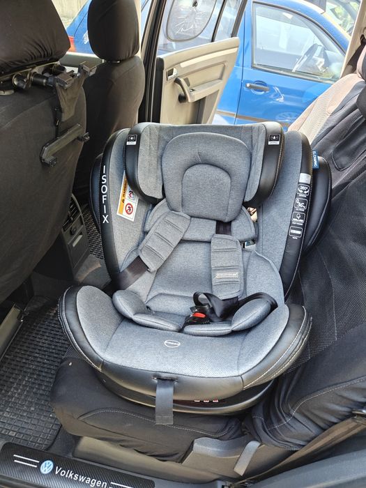 Scaun auto , stare foarte bună