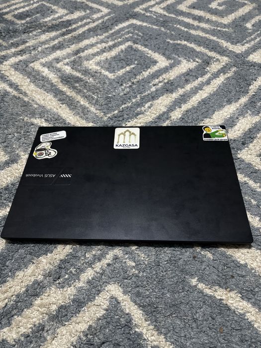 Asus vivobook 15