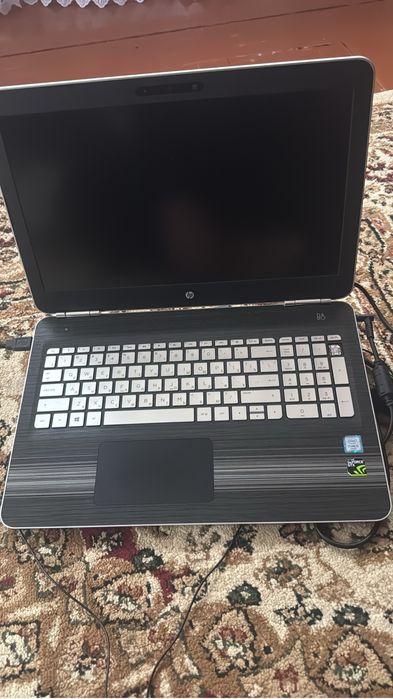 Продам ноутбук hq