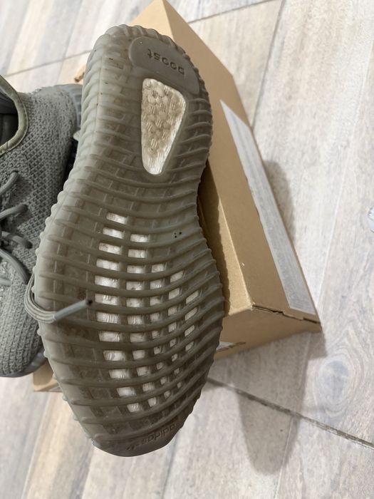 adidas Yeezy Boost 350 v2 Granite