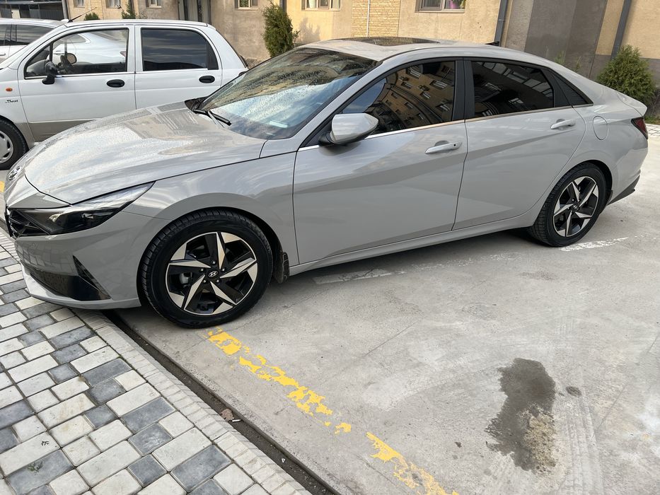 Hyundai Elantra 2021 2.0