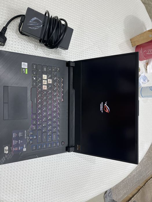 Asus rog strix 15G