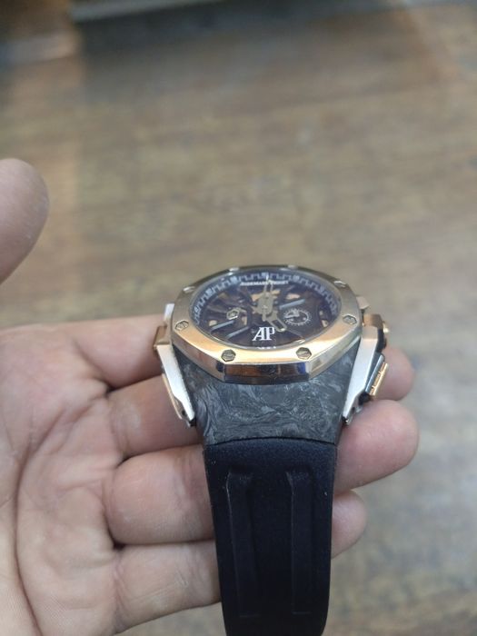 Модель часы #A/P
Механизм:на батарейках 
Ремешок:резиновые 
Стекло:мин