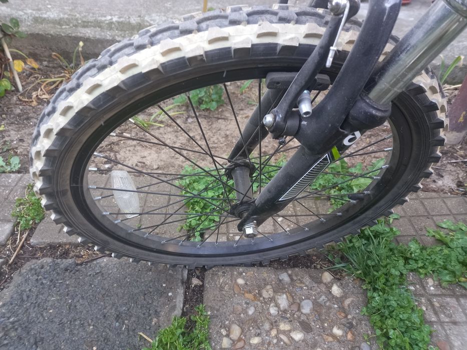 Детски велосипед De Novo D-20  черно/зелено