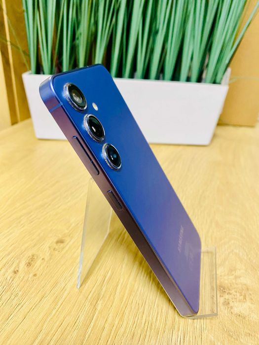 КАТО НОВ !!! Samsung Galaxy S24, Dual SIM, 8GB RAM, 256GB, 5G, Cobalt Violet, 100% BH