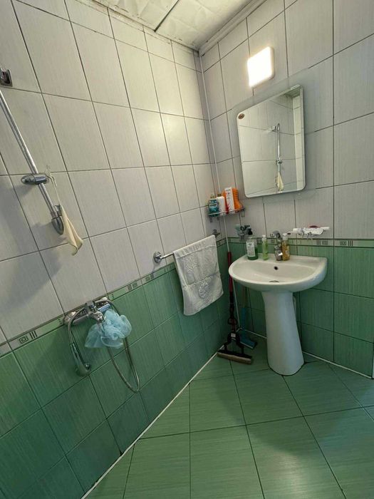 Продава се Тристаен апартамент в Търговище, Център - 90 кв.м за 1020 €/кв.м - Снимка #5