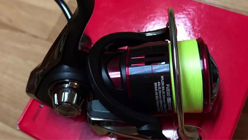Спиннинг favorite катушка daiwa