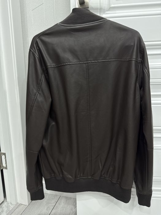 Кожаная куртка Manifest