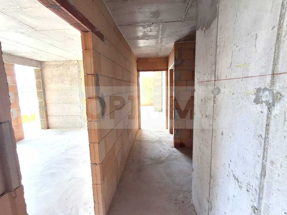 Продава се Тристаен апартамент в Варна, Гръцка махала - 113 кв.м за 868 €/кв.м - Снимка #5