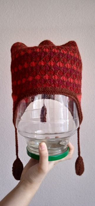 Продам вязаные шапки handmade