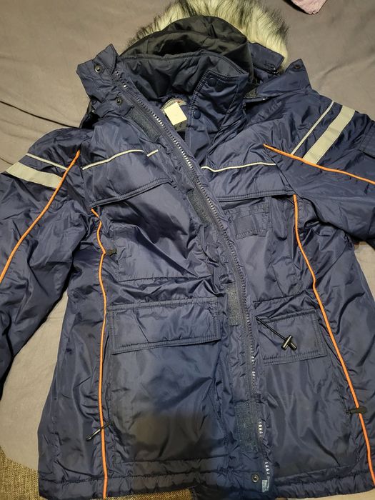 Куртка мужская /Тёплая куртка/ куртка в отличном состоянии