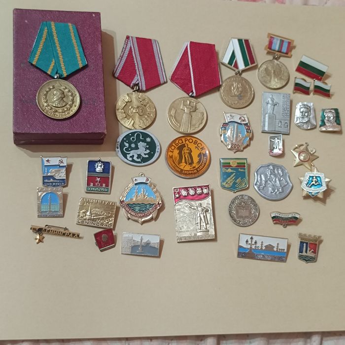 Руски/Български/комунистически/соц медали ордени и значки
