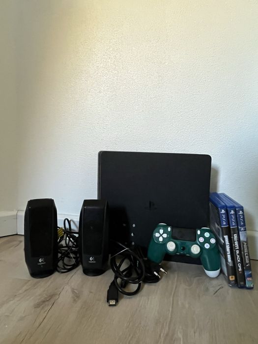 Ps4 cu jocuri si bocxe