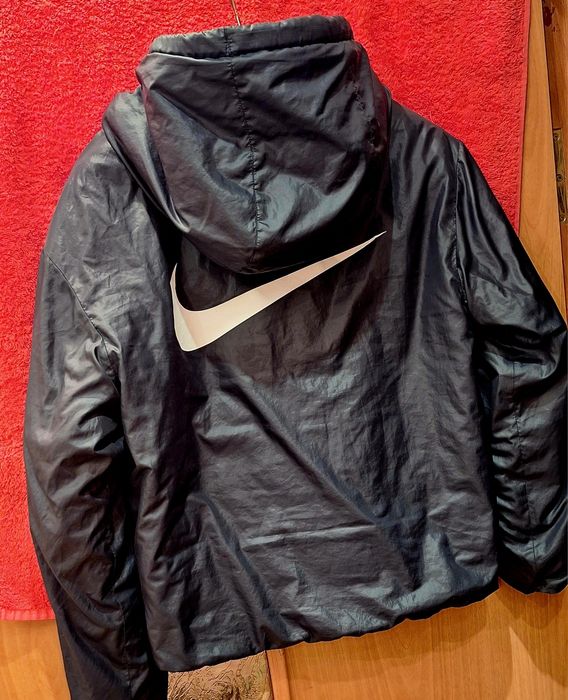 Ветровка Nike, оригинал, размер 48-50.