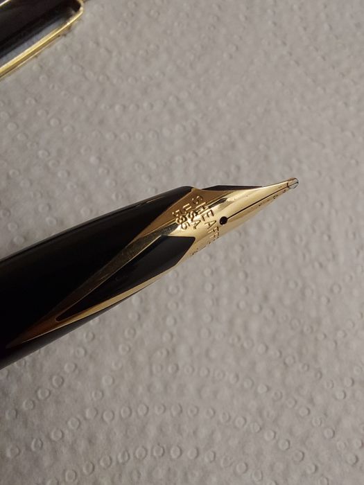 Stilou Sheaffer Garnet Ronce penita aur 14k