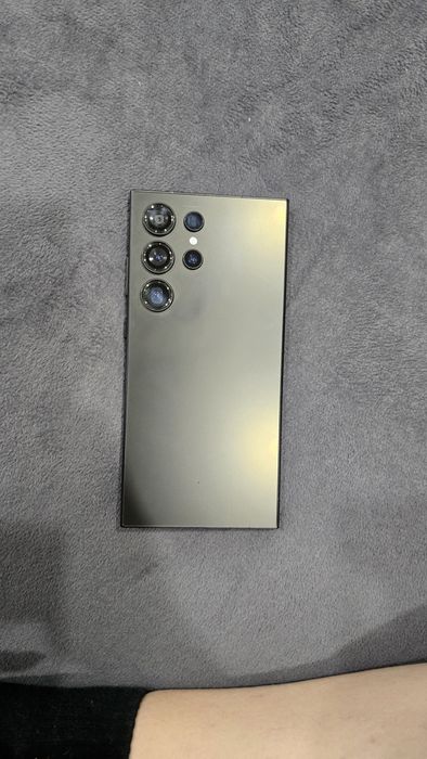 Продам телефон самсунг