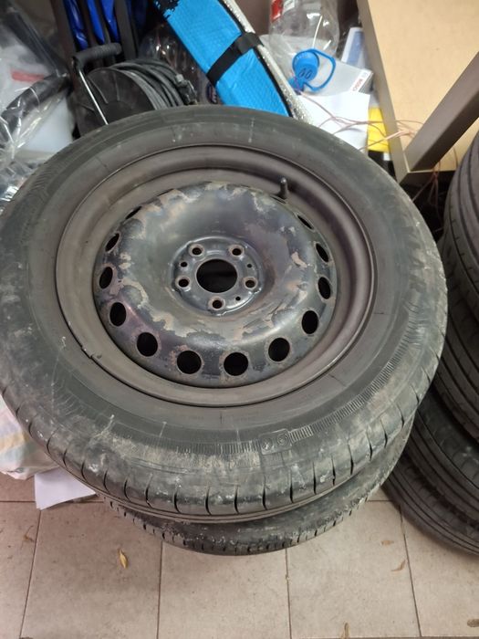 Джанти с гуми 5х98 15"  Фиат алфа ланчия пежо