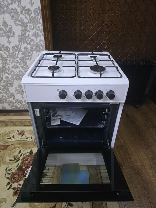 Продаётся газ плита Artel новый