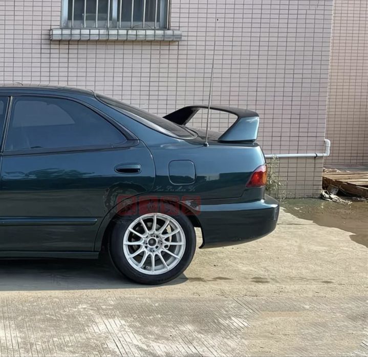 Спойлер ево можно подгонять