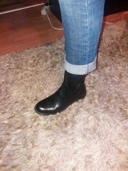 GRATUIT transport Cizme piele 37 NOI ! Foarte usoare , calitate