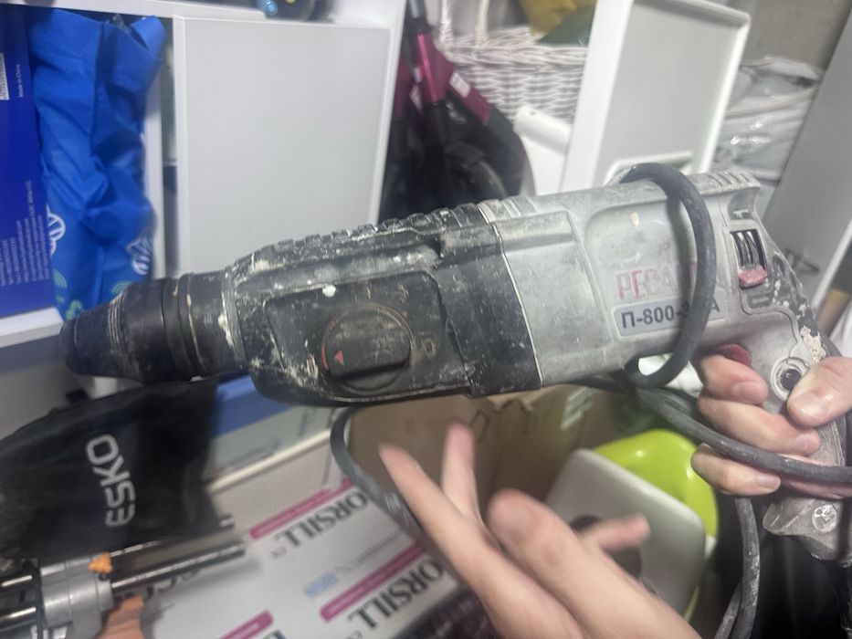 Продам Перфоратор Ресанта