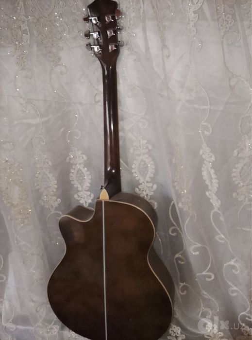 Gitara chalishdi urganuvchilar uchun
