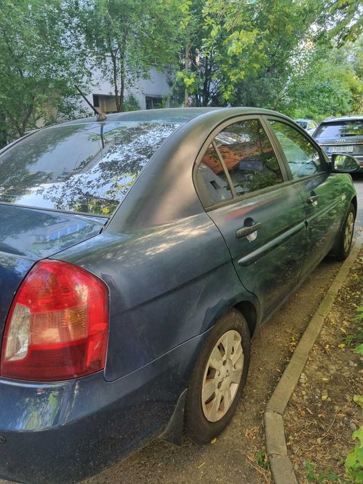 Vand hyundai accent 2006 cu GPL